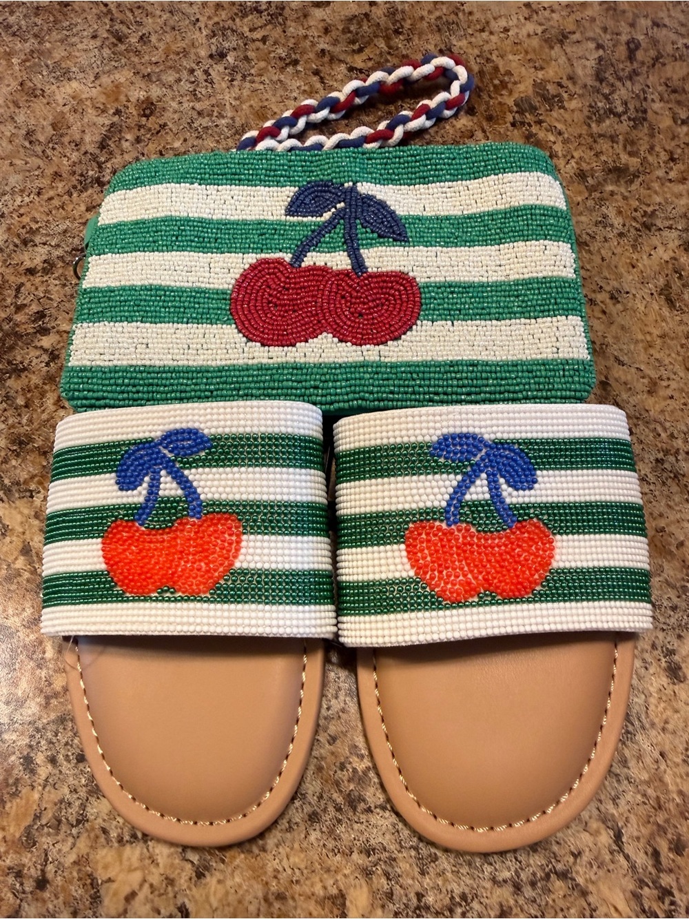 Set Viral Hand Beaded Cherry Slide Sandal Wristlet Zip Pouch Women Size 7 8 9 - Picture 2 of 14